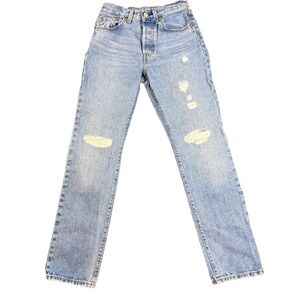 Vintage 501 Levi's Stylish Light Blue Distressed Women's Jeans 00’s Y2K